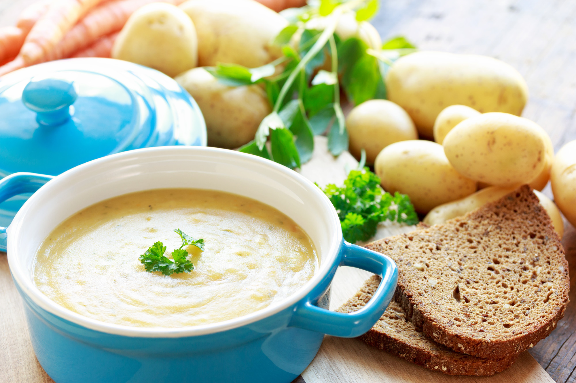 Einfache Kartoffelsuppe für kühle Herbsttage