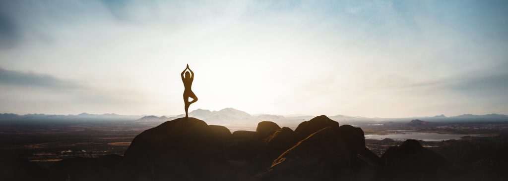 Yoga für die Schilddrüse - Behandlung mit Ayurveda