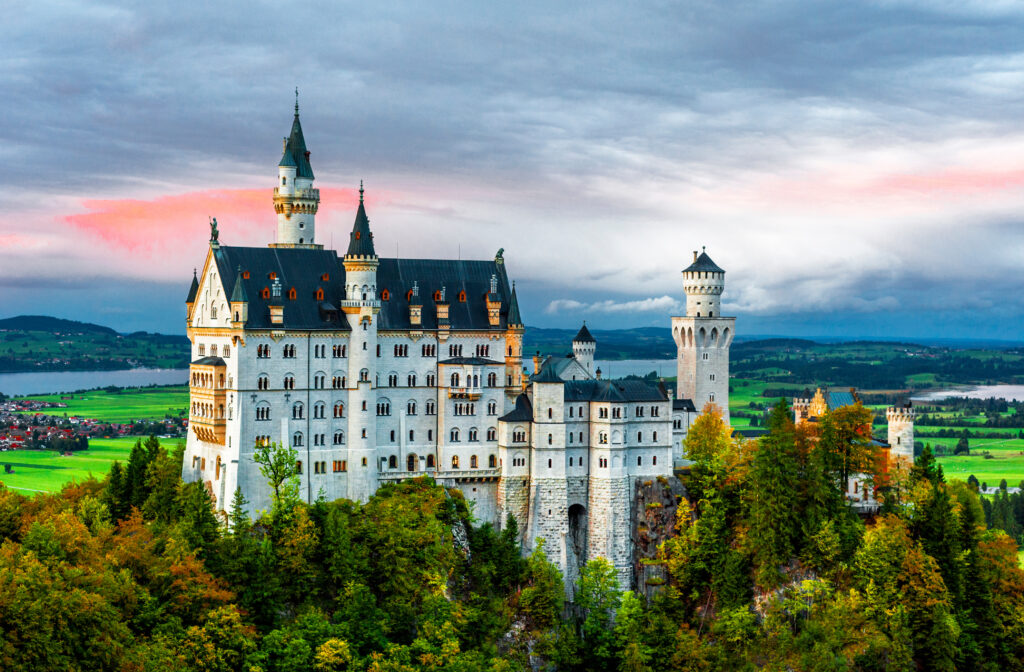 Das Schloss Neuschwanstein in Bayern