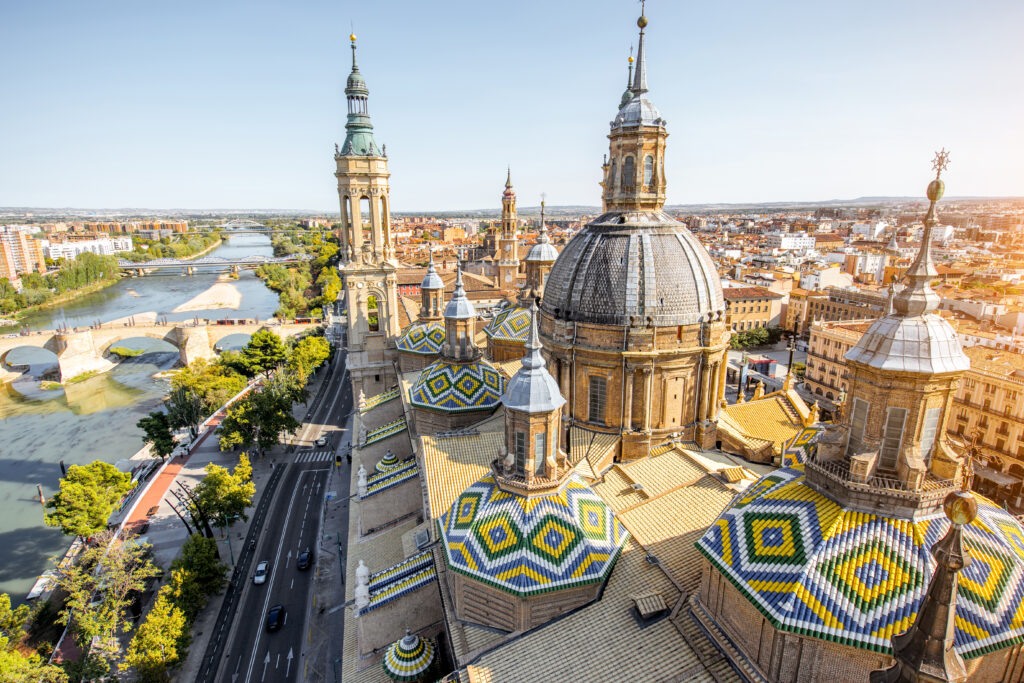 Basilika Nuestra Señora del Pilar: Eine bemerkenswerte Sehenswürdigkeit und ein herausragendes Kunstzentrum