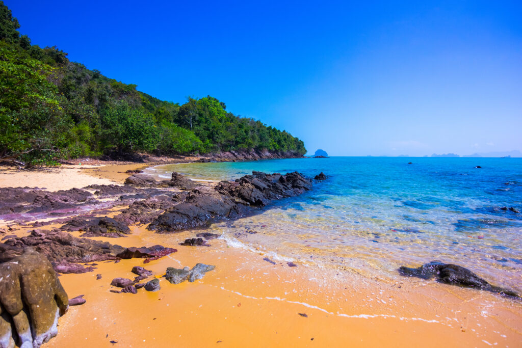 Auf Koh Yao Yai lernst Du das urspründliche Thailand kennen.