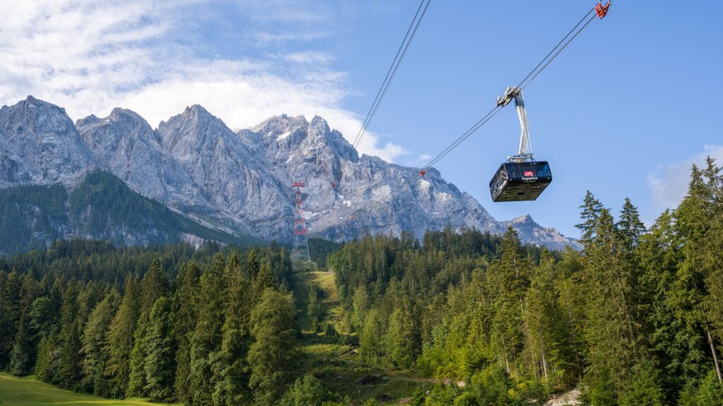 Eine Seilbahn zur Spitze der Zugspitze